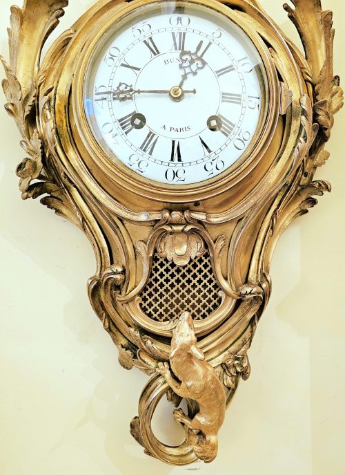 Carteluhr Der Hahn und der Fuchs La Fontaine Rokoko Frankreich Louis XV um 1765 signiert Bunon á Paris