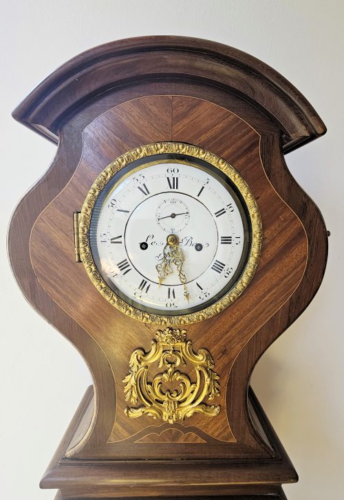 Standuhr Rokoko Frankreich Louis XV um 1750 Stunden-, Minuten- und Sekundenzeiger signiert Le Bon à Paris