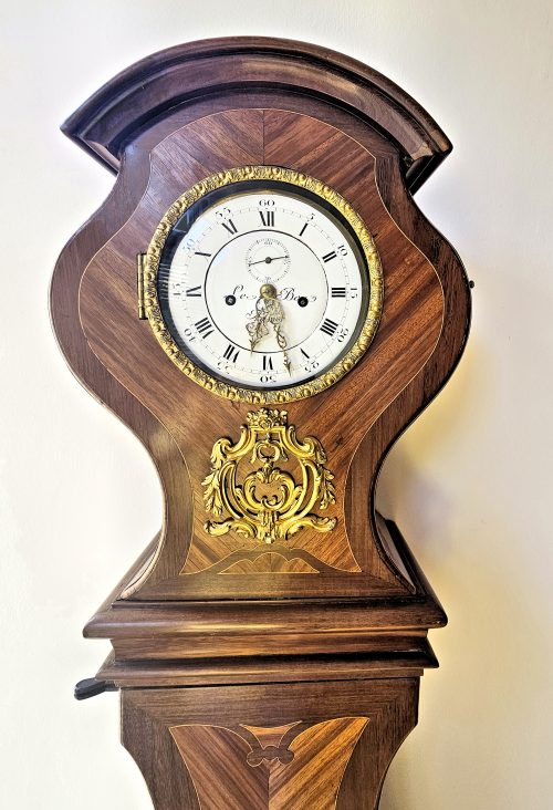 Standuhr Rokoko Frankreich Louis XV um 1750 Stunden-, Minuten- und Sekundenzeiger signiert Le Bon à Paris