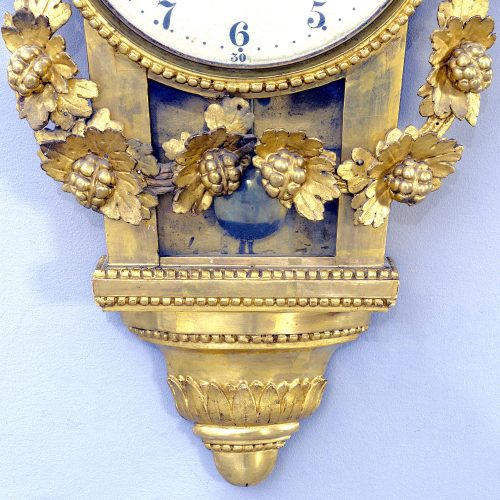 Carteluhr Klassizismus Schweden Ende 18.Jh. mit Portraitmedaillon der Königin Friederike von Schweden (1797-1809) signiert Joh. Nyberg Stockholm