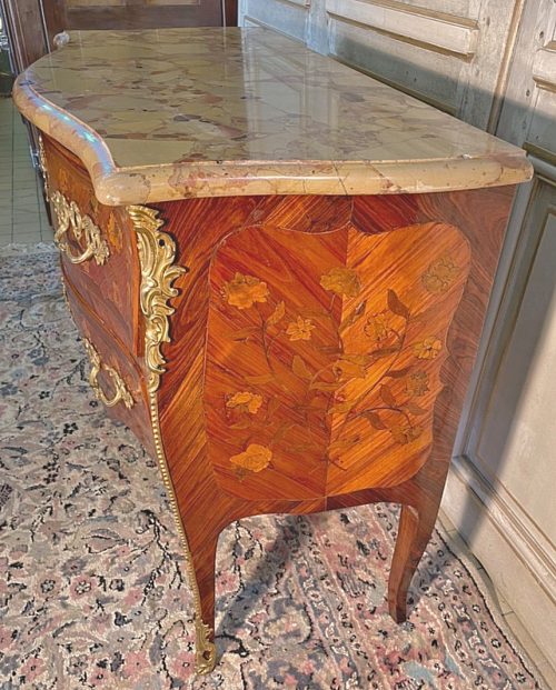 Alternative view of Kommode Rokoko Frankreich Louis XV gestempelt GALET