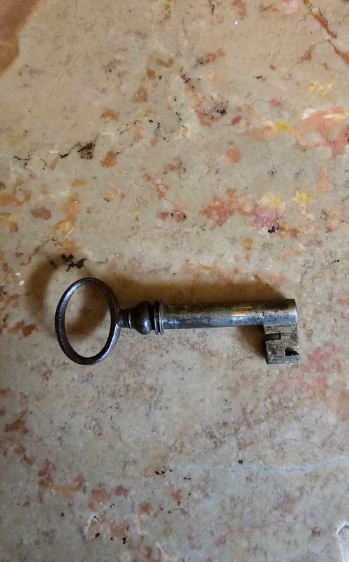 Schrank Klassizismus Armoire Frankreich Louis XVI um 1770 gestempelt DELORME