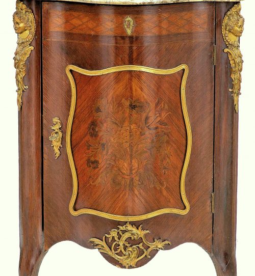 Alternative view of Hochbedeutende Encoignure Rokoko Frankreich Louis XV gestempelt BERNARD und GOUTHIÈRE