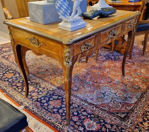 Schreibtisch Rokoko Bureau Plat Frankreich Louis XV um 1760