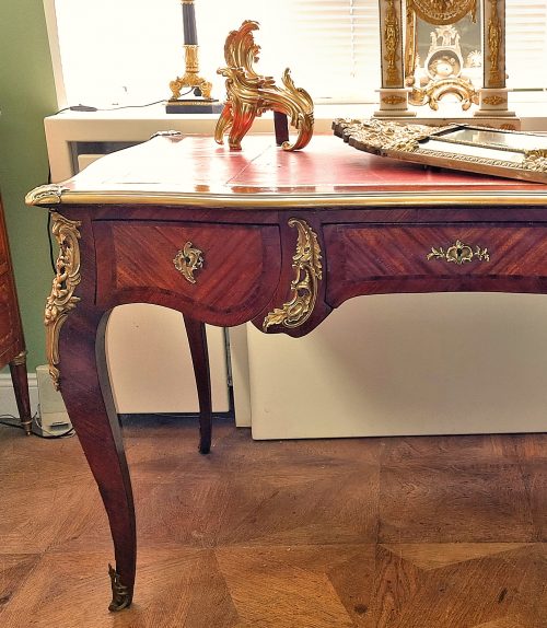 Schreibtisch Rokoko Bureau Plat Frankreich Louis XV Pierre Roussel attr.