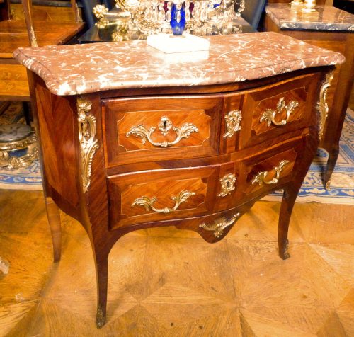 Kommode Rokoko Frankreich Louis XV gestempelt FROMAGEAU