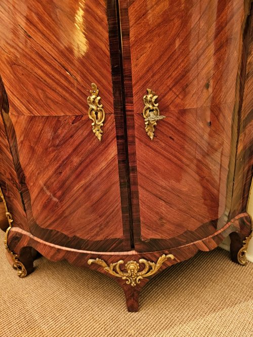 Encoignure Eckschrank Kommode Rokoko Frankreich Louis XV gestempelt TUART