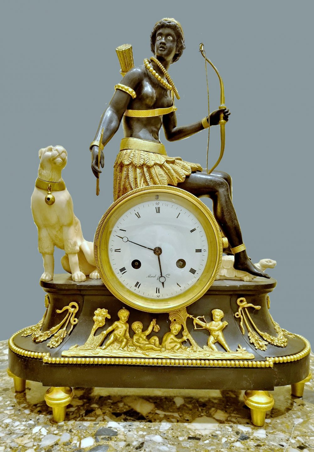 Pendule "L'Afrique" Pendule au Nègre Directoire die Bronzen J.S. DEVERBERIE (Jean-Simon Deverberie, gest. 1824) Paris um 1800 signiert Morel fils Hger