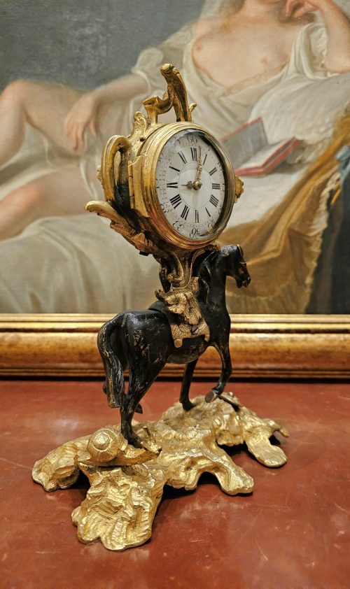 Tischuhr Pendulette Pendule Pferd Frankreich Louis XV um 1750 signiert Isaac et Jean- Jacques Rey à Genève