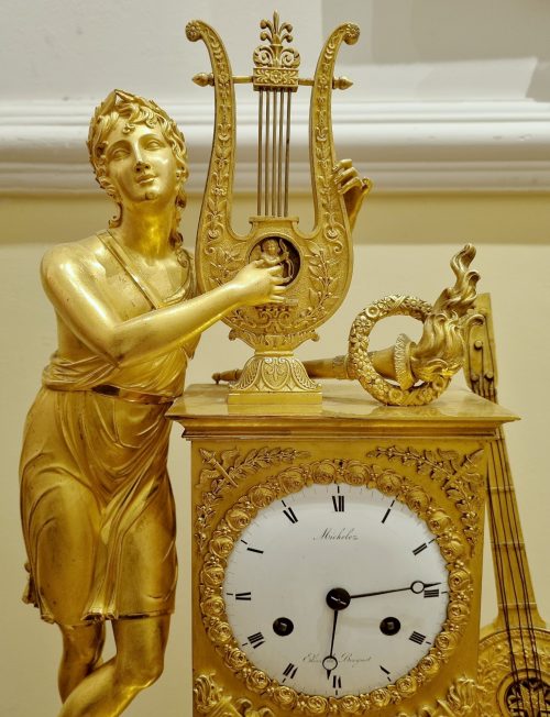 Kaminuhr Empire Pendule das Gehäuse Louis-Stanislas Lenoir-Ravrio Paris um 1820 Uhrwerk bezeichnet Charles Joseph Marie Michelez