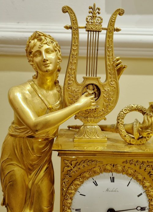 Kaminuhr Empire Pendule das Gehäuse Louis-Stanislas Lenoir-Ravrio Paris um 1820 Uhrwerk bezeichnet Charles Joseph Marie Michelez