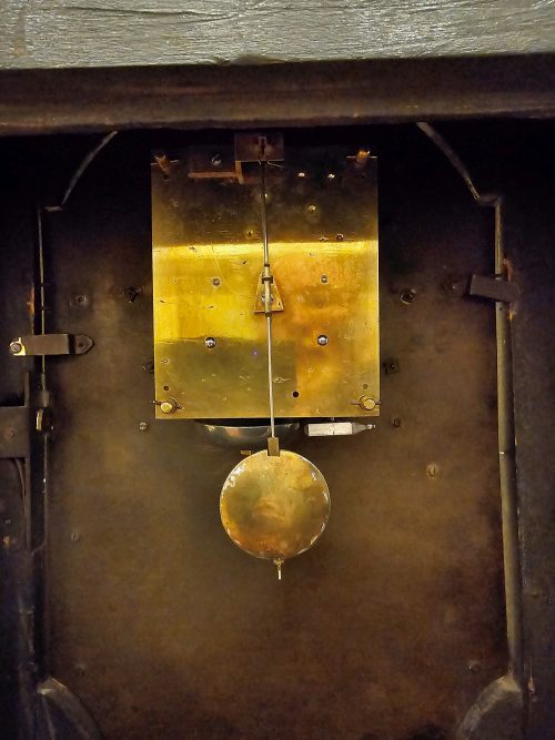 Königliche Pendule Boulle Marqueterie mit Portrait von Ludwig XIV. Frankreich Louis XIV Barock Um 1700