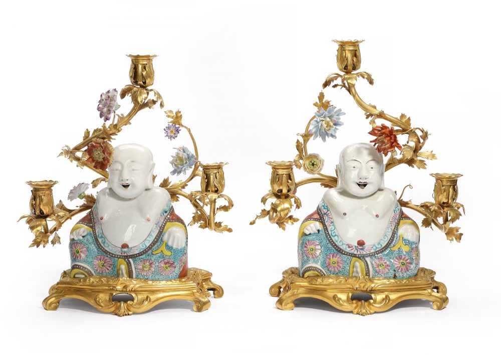 Hochbedeutendes Kerzenständer Paar Rokoko Louis XV um 1750 Buddhas Yongzheng (1723-1735)  - die Porzellanblüten  Vincennes um 1745