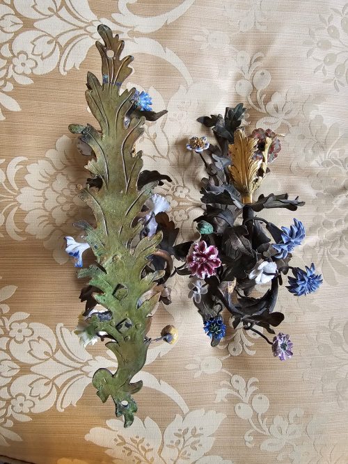 PAAR APPLIKEN mit Porzellanblüten Vincennes FRANKREICH LOUIS XV Rokoko um 1750