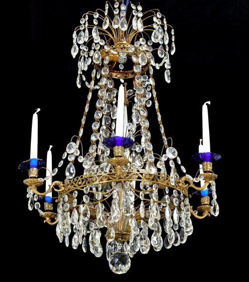 Lüster Kristalllüster Kronleuchter Klassizismus Louis XVI Schweden 19.Jh. H. 80 cm, D. 60 cm