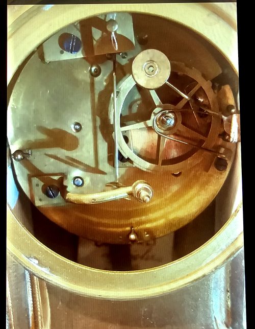 Kaminuhr Klassizismus Pendule Louis XVI Frankreich das Porzellan Sèvres „Bleu Céleste“ um 1790