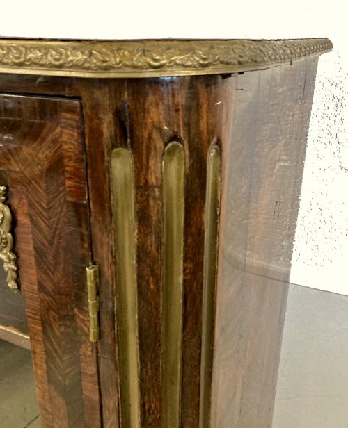 Vitrine Barock Frankreich Regence um 1720 H.131 cm, Br.90 cm, T.47 cm