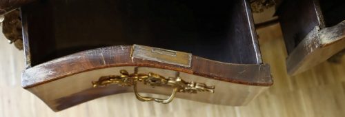 Kommode Rokoko Barock Frankreich Louis XV um 1750 H. 82 cm, B. 83 cm, T. 42 cm