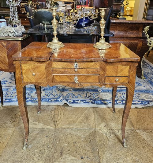 Schminktisch Rokoko Coiffeuse Poudreuse Louis XV Frankreich um 1750
