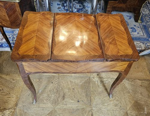 Schminktisch Rokoko Coiffeuse Poudreuse Louis XV Frankreich um 1750