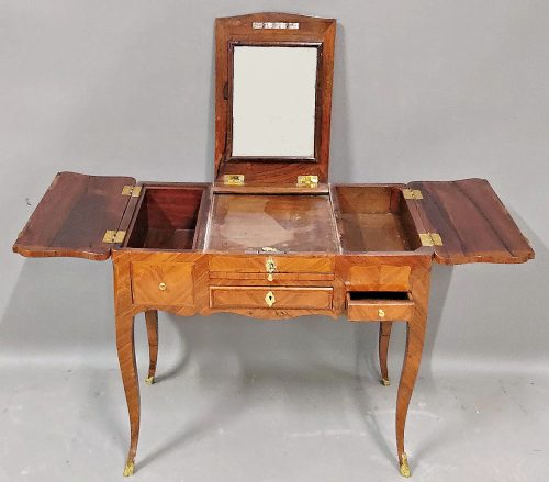 Schminktisch Rokoko Coiffeuse Poudreuse Louis XV Frankreich um 1750