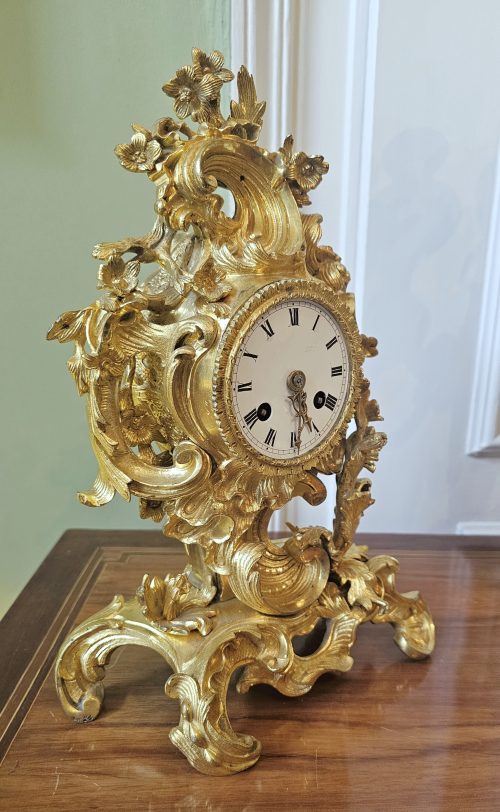 Kaminuhr Rokoko Pendule Frankreich Louis XV um 1750 H. 30 cm
