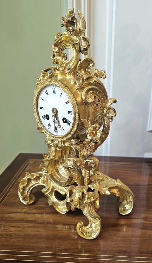 Kaminuhr Rokoko Pendule Frankreich Louis XV um 1750 H. 30 cm