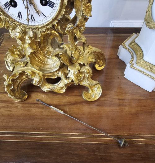 Kaminuhr Rokoko Pendule Frankreich Louis XV um 1750 H. 30 cm