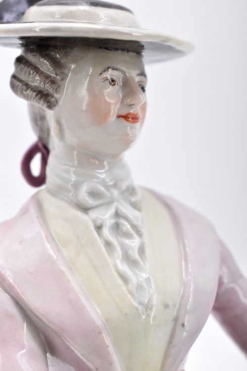 Herbst aus einer Serie von Jahreszeitenfiguren Wallendorf Porzellan um 1780 Modelleur Johann Heinrich Haag