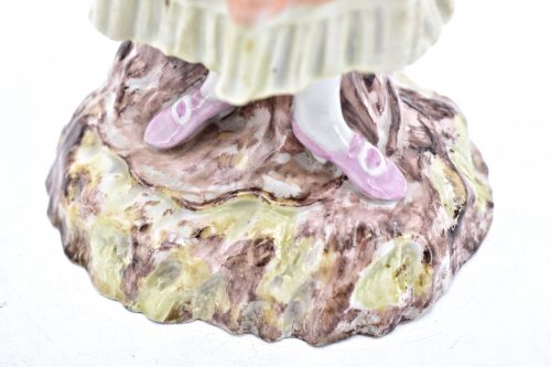 Herbst aus einer Serie von Jahreszeitenfiguren Wallendorf Porzellan um 1780 Modelleur Johann Heinrich Haag