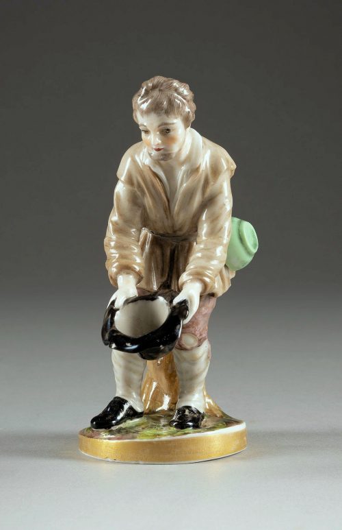 Russland Porzellan Porzellanmanufaktur Gardner attr. um 1830   Bettler  H. 14,8 cm