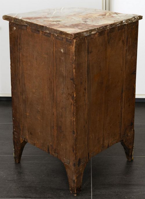 Kommode Eckkommode Rokoko Encoignure Frankreich Louis XV um 1760 88,5 x 51,5 x 51,5 cm