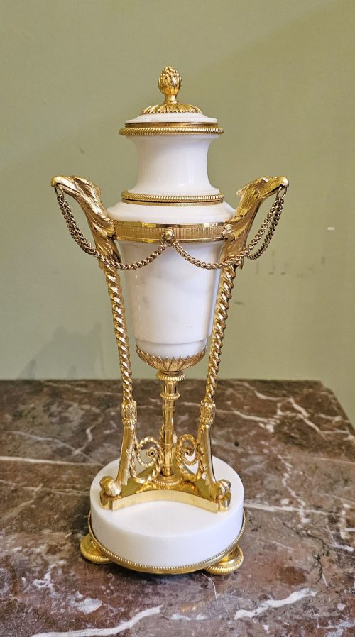 Vase Klassizismus Cassolette Frankreich Louis XVI um 1790 H. 28 cm