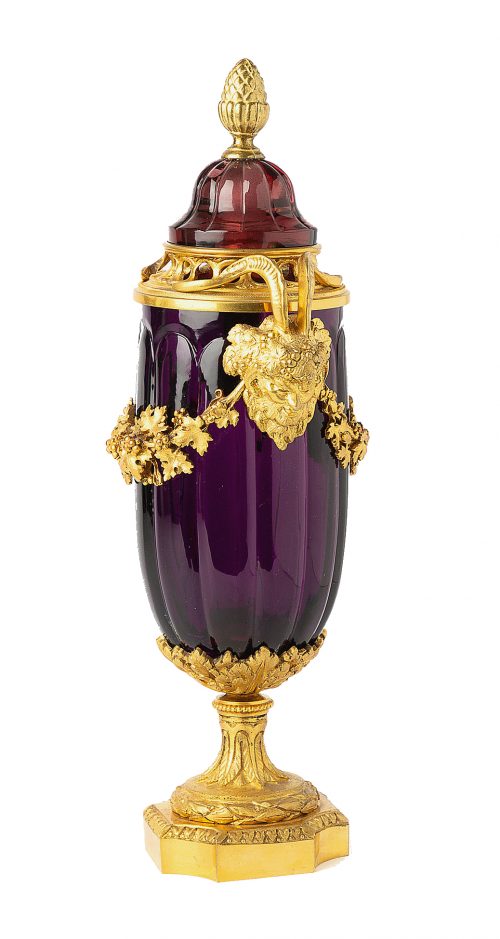 Potpourri Vase Glas Amethyst Farbe Klassizismus Louis XVI Frankreich 19.Jh. Höhe 32 cm