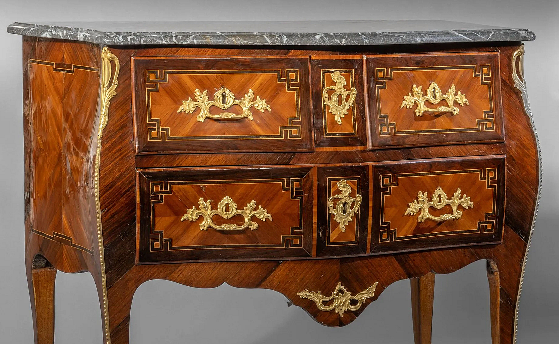 Kommode Rokoko Frankreich Louis XV um 1765 gestempelt H.WIRTZ Henri Wirtz Maître 5. Oktober 1748 T. 58 cm Br. 100 cm H. 85 cm – Bild 2