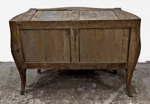 Kommode Rokoko Frankreich Louis XV um 1750 Schwarzlack mit Adelswappen in Kartusche 90 x 62 x 126 cm Provenienz: Bedeutendes französisches Adelshaus – Bild 10