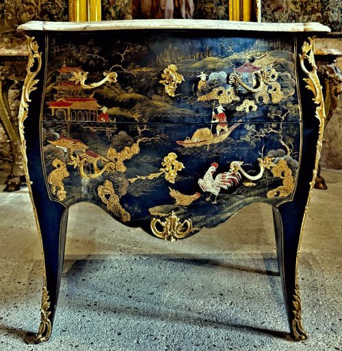 Kommode Rokoko Frankreich Louis XV um 1750 Koromandellack Adrien Delorme attr.  Br. 88 cm, H. 84 cm, T. 48 cm  Adrien Delorme Maître 22. Juni 1748 – Bild 13