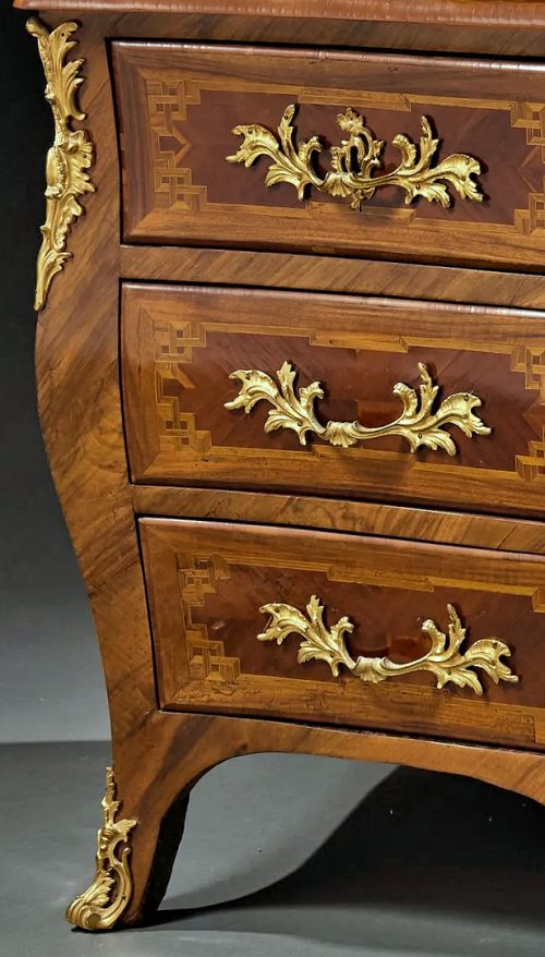 Kommode Rokoko Deutschland  Dresden um 1765 Louis XV - Vgl. Gisela Haase, Dresdener Möbel des 18.Jahrhunderts, Leipzig 1983 – Bild 4