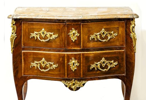 Alternative view of Kommode Rokoko Frankreich Louis XV Jean-Charles Ellaume attr. um 1760