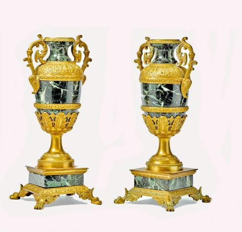 Vasen Paar Rußland St.Petersburg Mitte 19.Jh. Grüner Marmor mit Goldbronzemontierung